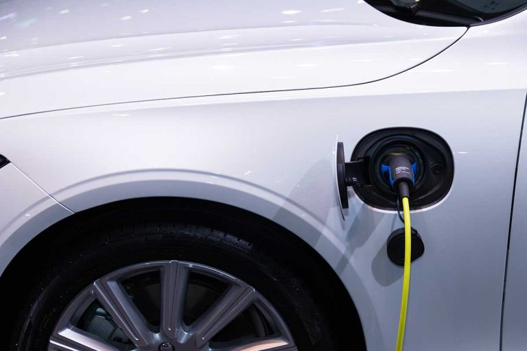 Voiture électrique : combien coûte la recharge ?